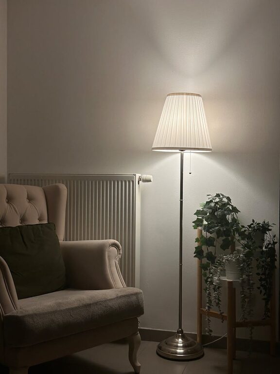 Tips for Creating a Cozy Reading Nook in Any Room